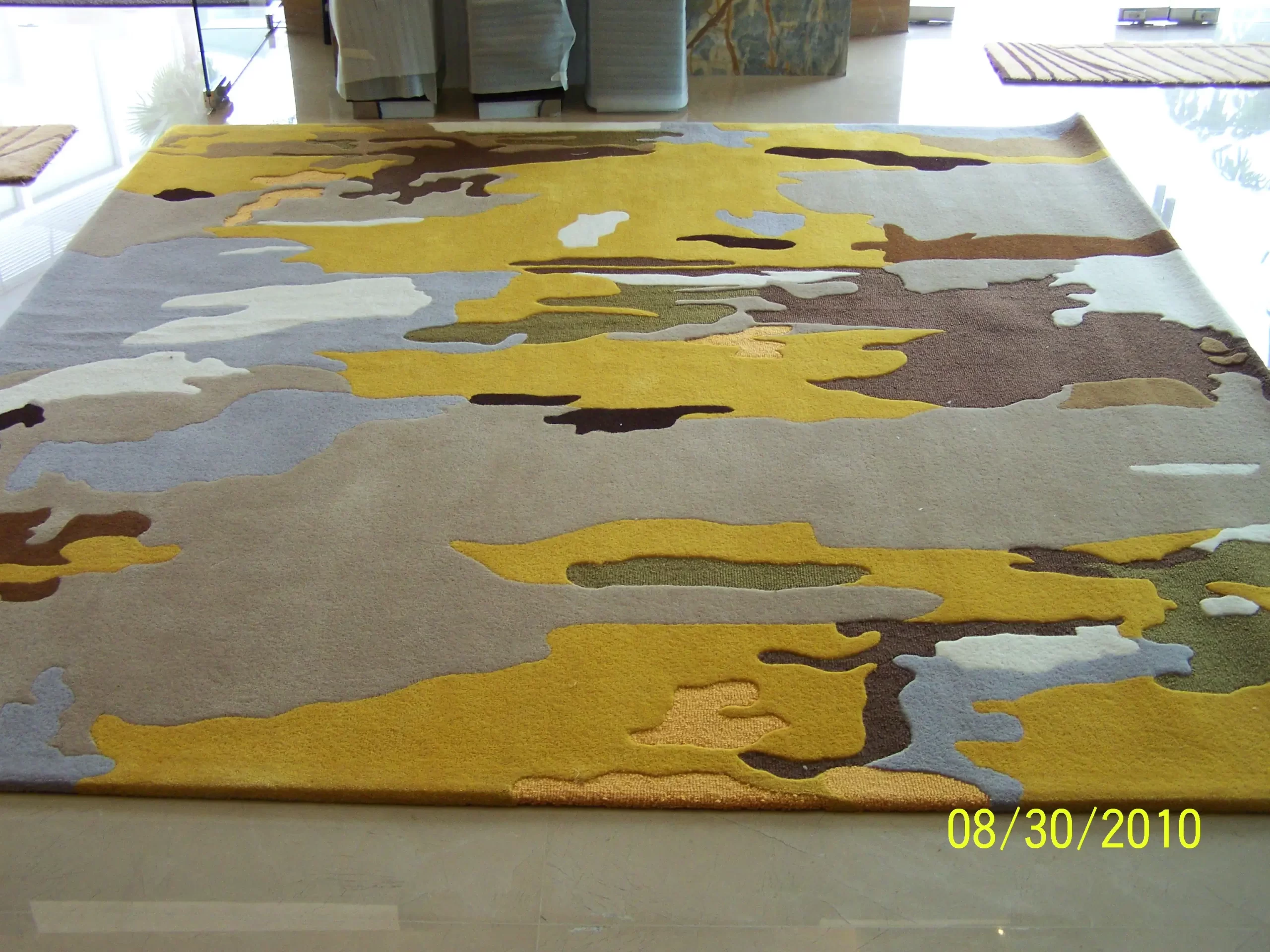 Green Leaves Carpet 102